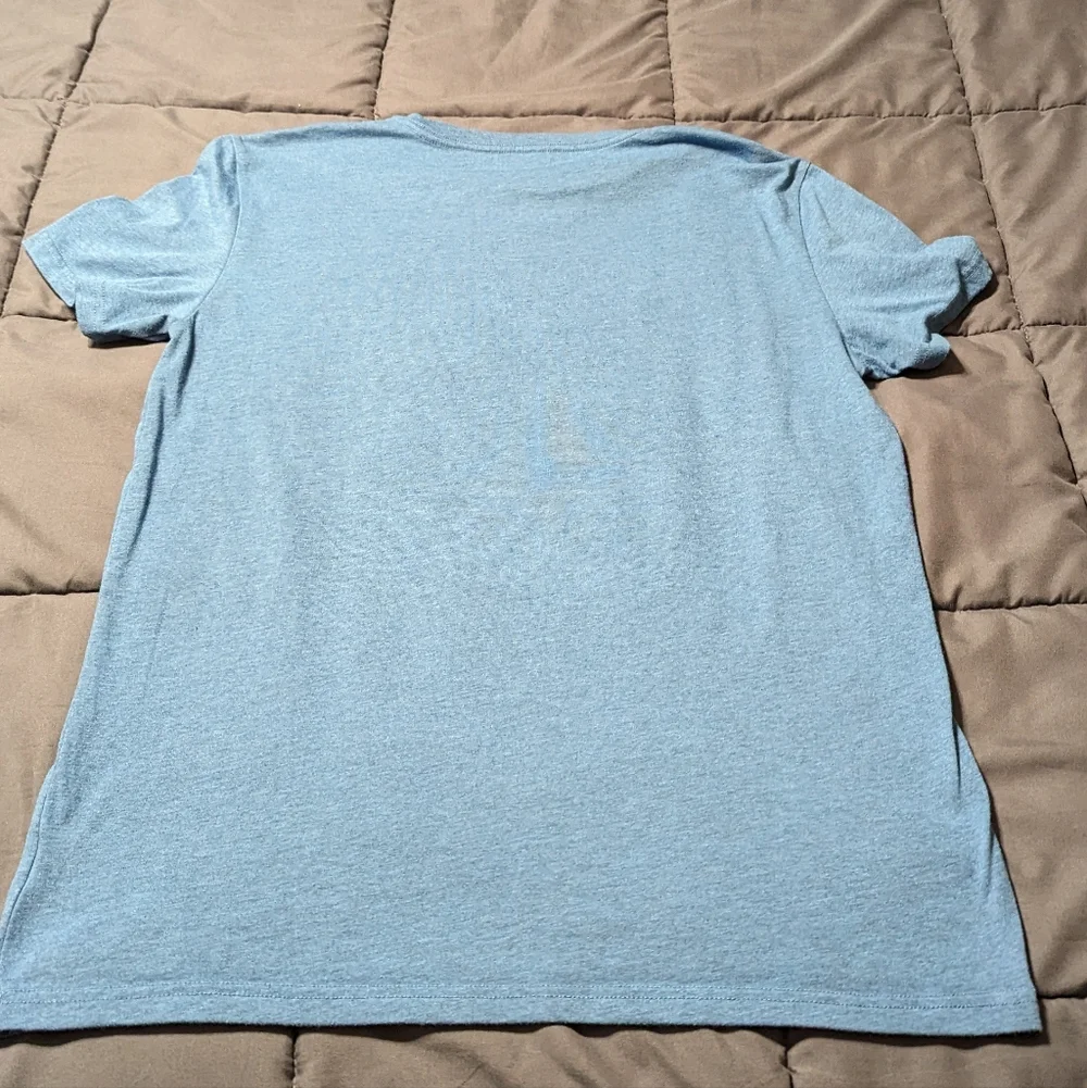 🔥🔥Bundle Deal 1 Express & 1 American Eagle Mens Graphic T-Shirts Size Medium